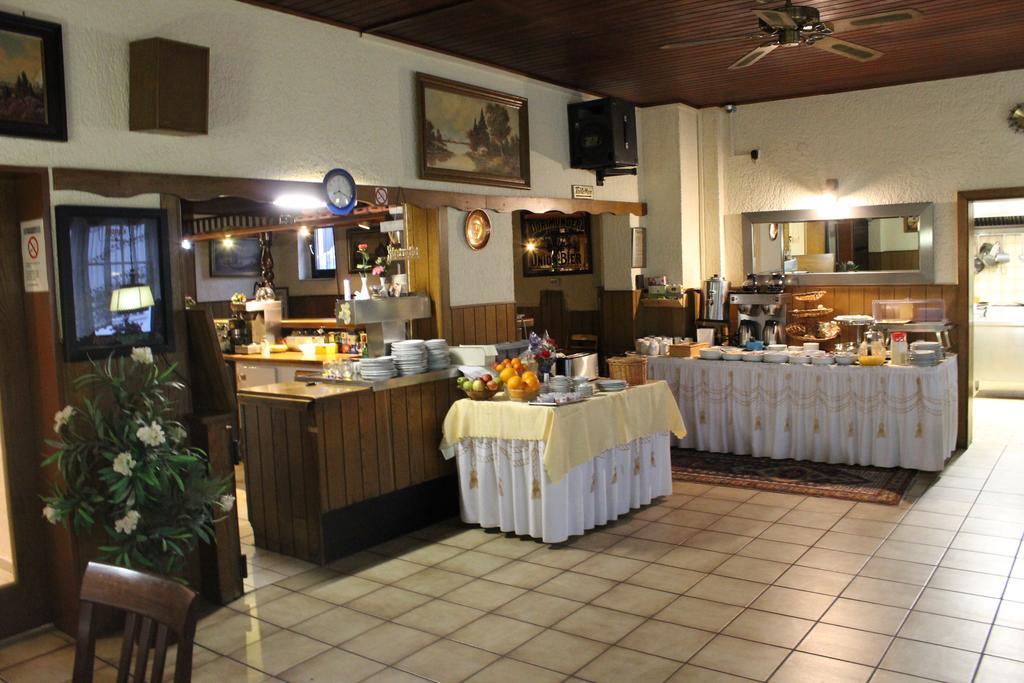 Airport-Hotel Zum Taubengrund Κέλστερμπαχ Εξωτερικό φωτογραφία